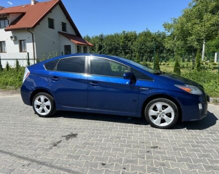 Синий Тойота Приус, объемом двигателя 1.8 л и пробегом 290 тыс. км за 9300 $, фото 4 на Automoto.ua