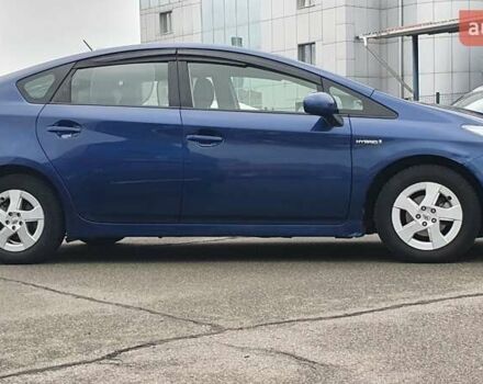 Синий Тойота Приус, объемом двигателя 1.8 л и пробегом 290 тыс. км за 12000 $, фото 5 на Automoto.ua