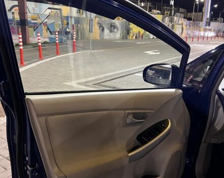 Синий Тойота Приус, объемом двигателя 1.8 л и пробегом 290 тыс. км за 10700 $, фото 8 на Automoto.ua