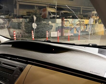 Синий Тойота Приус, объемом двигателя 1.8 л и пробегом 290 тыс. км за 10700 $, фото 15 на Automoto.ua