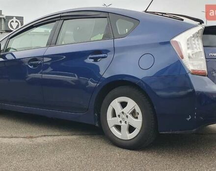 Синий Тойота Приус, объемом двигателя 1.8 л и пробегом 290 тыс. км за 12000 $, фото 3 на Automoto.ua
