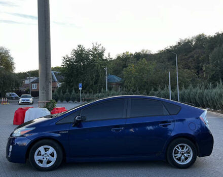 Синий Тойота Приус, объемом двигателя 1.8 л и пробегом 240 тыс. км за 9600 $, фото 7 на Automoto.ua