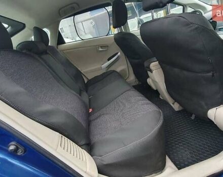 Синий Тойота Приус, объемом двигателя 1.8 л и пробегом 290 тыс. км за 12000 $, фото 15 на Automoto.ua