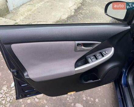 Синій Тойота Пріус, об'ємом двигуна 1.8 л та пробігом 285 тис. км за 8300 $, фото 17 на Automoto.ua