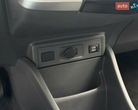 Синий Тойота Приус, объемом двигателя 1.8 л и пробегом 315 тыс. км за 10290 $, фото 24 на Automoto.ua