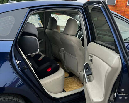 Синій Тойота Пріус, об'ємом двигуна 1.8 л та пробігом 125 тис. км за 13000 $, фото 19 на Automoto.ua