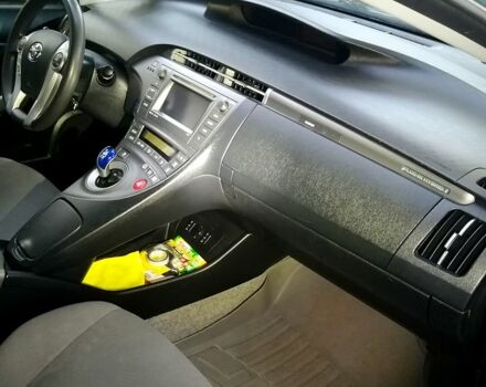 Синий Тойота Приус, объемом двигателя 1.8 л и пробегом 337 тыс. км за 11200 $, фото 3 на Automoto.ua