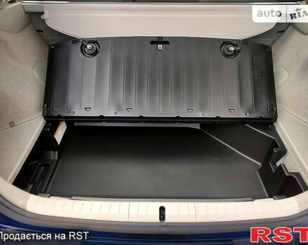 Тойота Приус 2014 в Одессе на Automoto.ua Синий Тойота Приус, объемом двигателя 1.8 л и пробегом 262 тыс. км за 11700 $, фото 12 на Automoto.ua