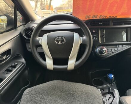 Синий Тойота Приус, объемом двигателя 1.5 л и пробегом 125 тыс. км за 10350 $, фото 14 на Automoto.ua
