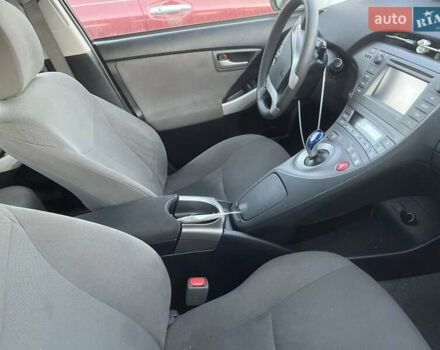 Синий Тойота Приус, объемом двигателя 1.8 л и пробегом 130 тыс. км за 10700 $, фото 3 на Automoto.ua