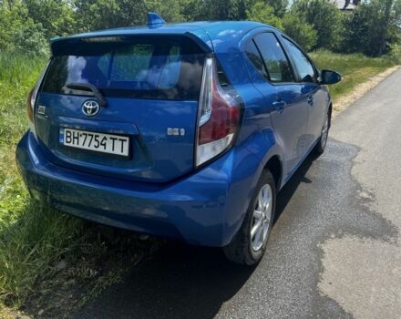 Синий Тойота Приус, объемом двигателя 1.5 л и пробегом 90 тыс. км за 12700 $, фото 3 на Automoto.ua