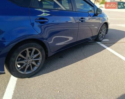 Синий Тойота Приус, объемом двигателя 1.8 л и пробегом 168 тыс. км за 18000 $, фото 5 на Automoto.ua