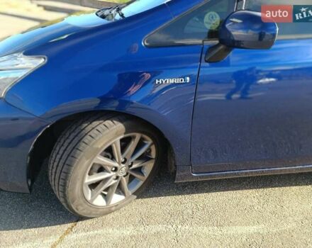 Синий Тойота Приус, объемом двигателя 1.8 л и пробегом 168 тыс. км за 18000 $, фото 4 на Automoto.ua