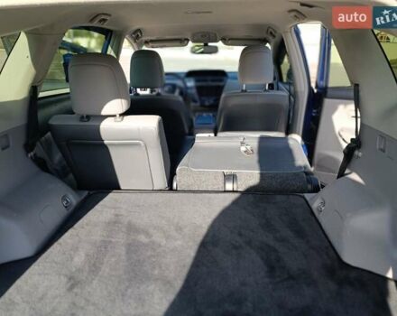 Синий Тойота Приус, объемом двигателя 1.8 л и пробегом 168 тыс. км за 18000 $, фото 16 на Automoto.ua