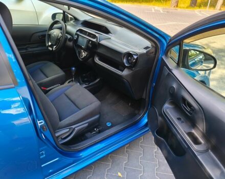 Синий Тойота Приус, объемом двигателя 1.5 л и пробегом 70 тыс. км за 11900 $, фото 10 на Automoto.ua