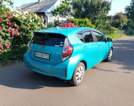 Синий Тойота Приус, объемом двигателя 1.5 л и пробегом 70 тыс. км за 11400 $, фото 4 на Automoto.ua