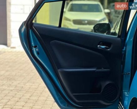 Синій Тойота Пріус, об'ємом двигуна 1.8 л та пробігом 74 тис. км за 21900 $, фото 10 на Automoto.ua