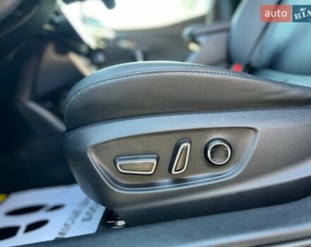 Синій Тойота Пріус, об'ємом двигуна 1.8 л та пробігом 74 тис. км за 21900 $, фото 12 на Automoto.ua