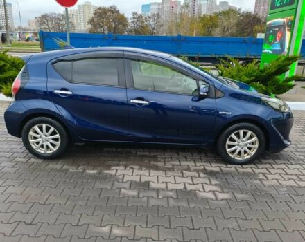 Синий Тойота Приус, объемом двигателя 1.5 л и пробегом 77 тыс. км за 12500 $, фото 1 на Automoto.ua