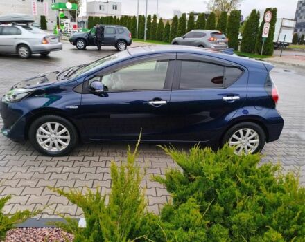Синий Тойота Приус, объемом двигателя 1.5 л и пробегом 77 тыс. км за 12500 $, фото 5 на Automoto.ua