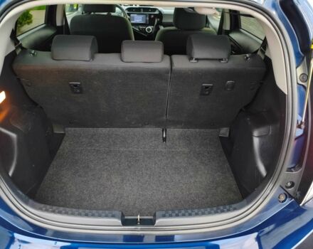 Синий Тойота Приус, объемом двигателя 1.5 л и пробегом 77 тыс. км за 12500 $, фото 10 на Automoto.ua