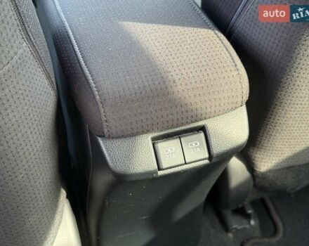 Синий Тойота Приус, объемом двигателя 1.8 л и пробегом 53 тыс. км за 18300 $, фото 35 на Automoto.ua