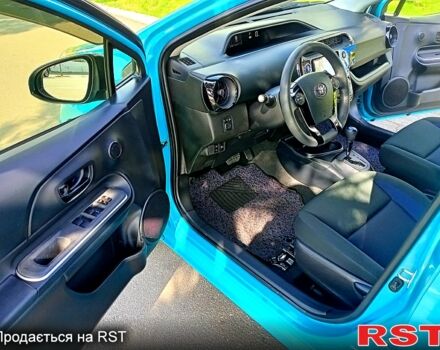 Синій Тойота Пріус, об'ємом двигуна 15 л та пробігом 60 тис. км за 13700 $, фото 8 на Automoto.ua