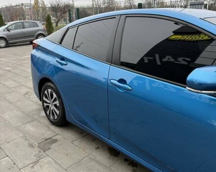 Синий Тойота Приус, объемом двигателя 1.8 л и пробегом 60 тыс. км за 19600 $, фото 1 на Automoto.ua