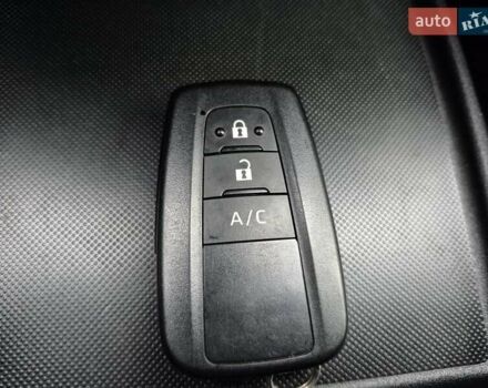 Синій Тойота Пріус, об'ємом двигуна 1.8 л та пробігом 6 тис. км за 19999 $, фото 64 на Automoto.ua