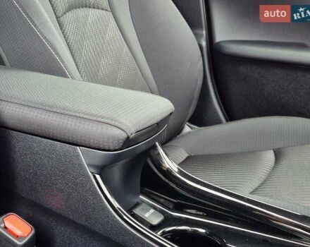 Синій Тойота Пріус, об'ємом двигуна 1.8 л та пробігом 6 тис. км за 19999 $, фото 41 на Automoto.ua