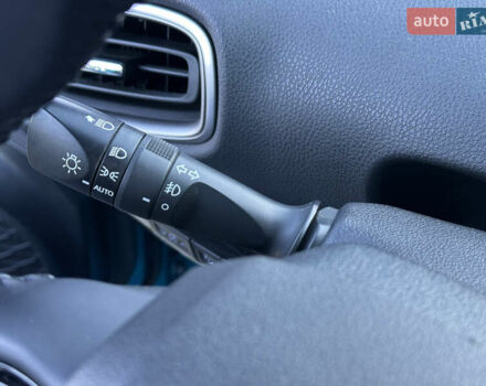 Синий Тойота Приус, объемом двигателя 1.8 л и пробегом 105 тыс. км за 20500 $, фото 59 на Automoto.ua