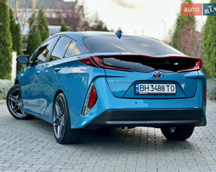 Синий Тойота Приус, объемом двигателя 1.8 л и пробегом 105 тыс. км за 20500 $, фото 3 на Automoto.ua