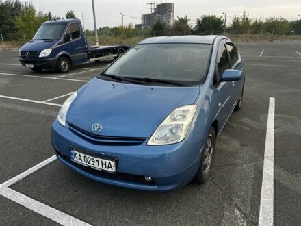 Синій Тойота Пріус, об'ємом двигуна 1.5 л та пробігом 250 тис. км за 7000 $, фото 1 на Automoto.ua