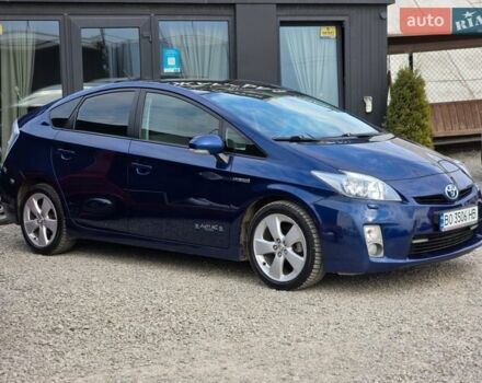 Синий Тойота Приус, объемом двигателя 1.8 л и пробегом 274 тыс. км за 9999 $, фото 1 на Automoto.ua