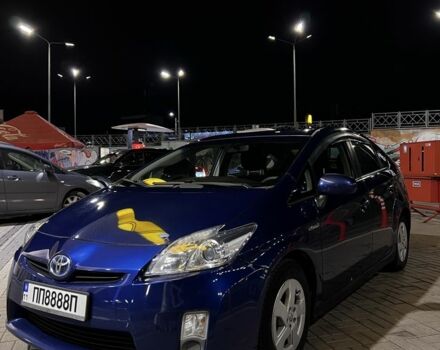 Тойота Приус 2011 в Софіївська Борщагівка на Automoto.ua Синий Тойота Приус, объемом двигателя 1.8 л и пробегом 290 тыс. км за 10700 $, фото 1 на Automoto.ua