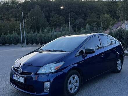 Синий Тойота Приус, объемом двигателя 1.8 л и пробегом 240 тыс. км за 9600 $, фото 1 на Automoto.ua
