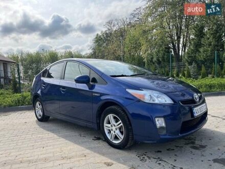 Тойота Приус 2011 в Львове на Automoto.ua Синий Тойота Приус, объемом двигателя 1.8 л и пробегом 290 тыс. км за 9300 $, фото 1 на Automoto.ua