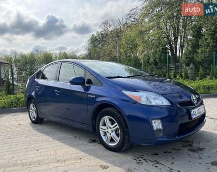 Синій Тойота Пріус, об'ємом двигуна 1.8 л та пробігом 290 тис. км за 9300 $, фото 1 на Automoto.ua