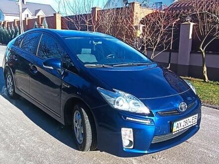 Синій Тойота Пріус, об'ємом двигуна 1.8 л та пробігом 157 тис. км за 11900 $, фото 1 на Automoto.ua