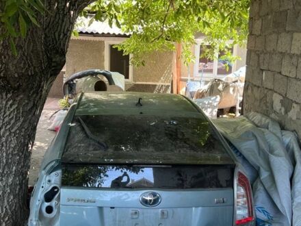 Синий Тойота Приус, объемом двигателя 1.8 л и пробегом 250 тыс. км за 5500 $, фото 1 на Automoto.ua