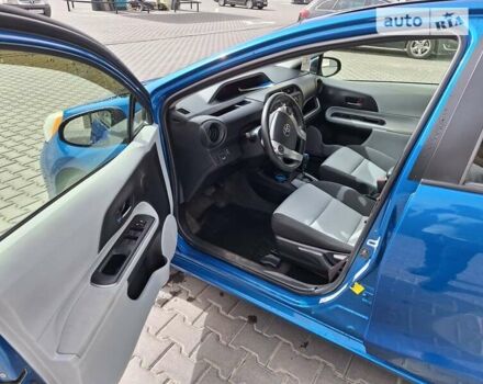 Синий Тойота Приус, объемом двигателя 1.5 л и пробегом 135 тыс. км за 9250 $, фото 1 на Automoto.ua