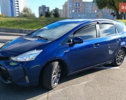 Тойота Приус 2015 в Киеве на Automoto.ua Синий Тойота Приус, объемом двигателя 1.8 л и пробегом 168 тыс. км за 18000 $, фото 1 на Automoto.ua