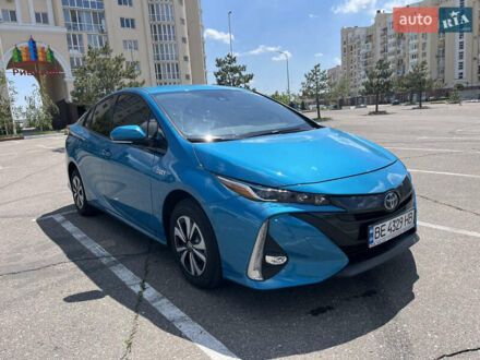 Тойота Приус 2017 в Николаеве на Automoto.ua Синий Тойота Приус, объемом двигателя 1.8 л и пробегом 135 тыс. км за 19100 $, фото 1 на Automoto.ua