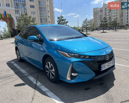Синий Тойота Приус, объемом двигателя 1.8 л и пробегом 135 тыс. км за 19100 $, фото 1 на Automoto.ua