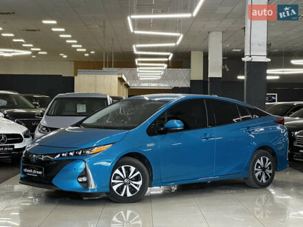 Тойота Приус 2017 в Николаеве на Automoto.ua Синий Тойота Приус, объемом двигателя 1.8 л и пробегом 140 тыс. км за 17999 $, фото 1 на Automoto.ua