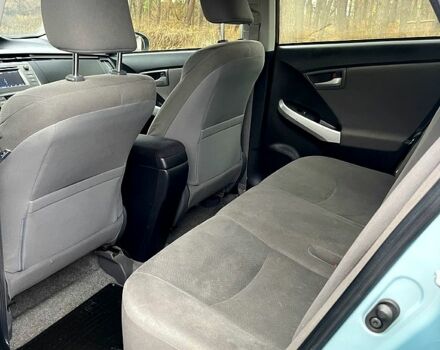 Зелений Тойота Пріус, об'ємом двигуна 1.8 л та пробігом 200 тис. км за 9000 $, фото 3 на Automoto.ua