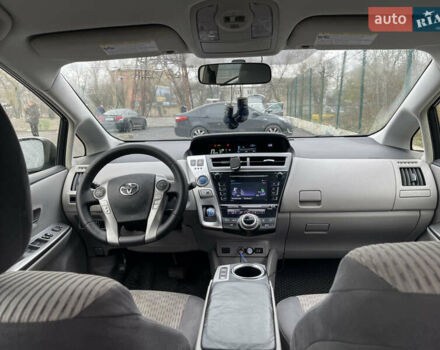 Зеленый Тойота Приус, объемом двигателя 1.8 л и пробегом 260 тыс. км за 15999 $, фото 12 на Automoto.ua