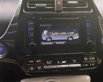 Зелений Тойота Пріус, об'ємом двигуна 1.8 л та пробігом 110 тис. км за 16000 $, фото 14 на Automoto.ua