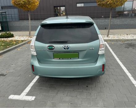 Зеленый Тойота Приус, объемом двигателя 0 л и пробегом 140 тыс. км за 13000 $, фото 1 на Automoto.ua