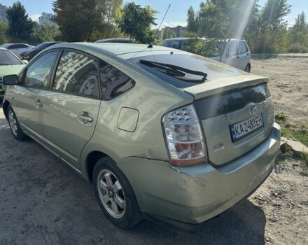 Зеленый Тойота Приус, объемом двигателя 1.5 л и пробегом 300 тыс. км за 3700 $, фото 2 на Automoto.ua